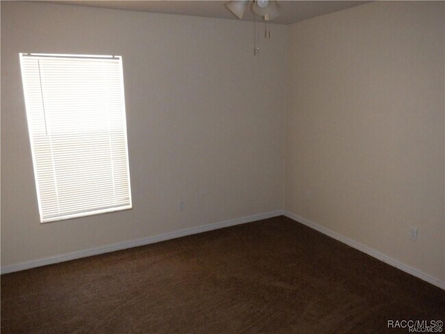 Building Photo - 2981 W Gifford Ln