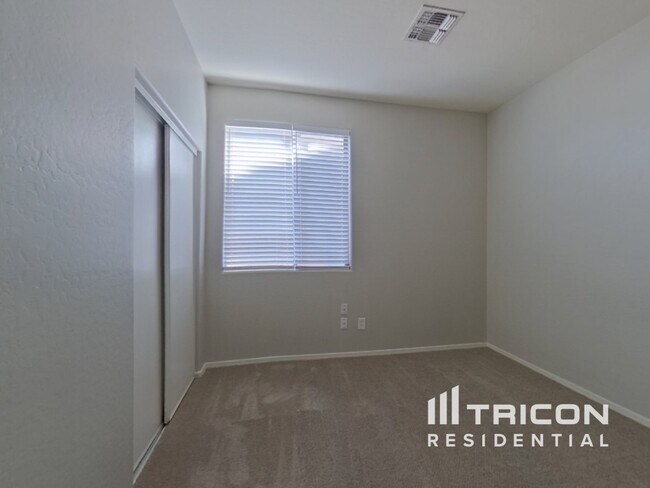Building Photo - 3327 W St Kateri Dr