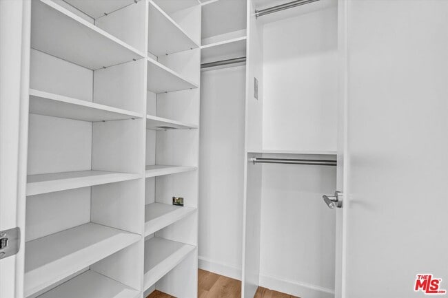 Building Photo - 616 N Vista St