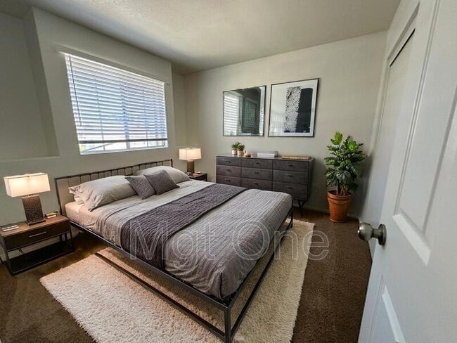 Building Photo - 26205 Perrier Dr