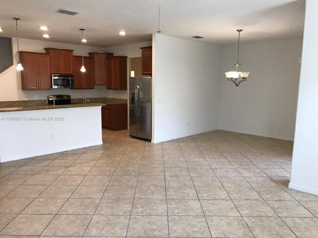 Building Photo - 3319 Rodrick Cir