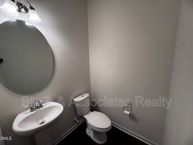 Building Photo - 1748 Clayfire Dr.