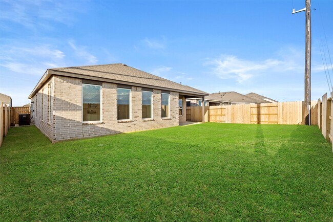 Building Photo - 28627 Bluebonnet Grotto Dr