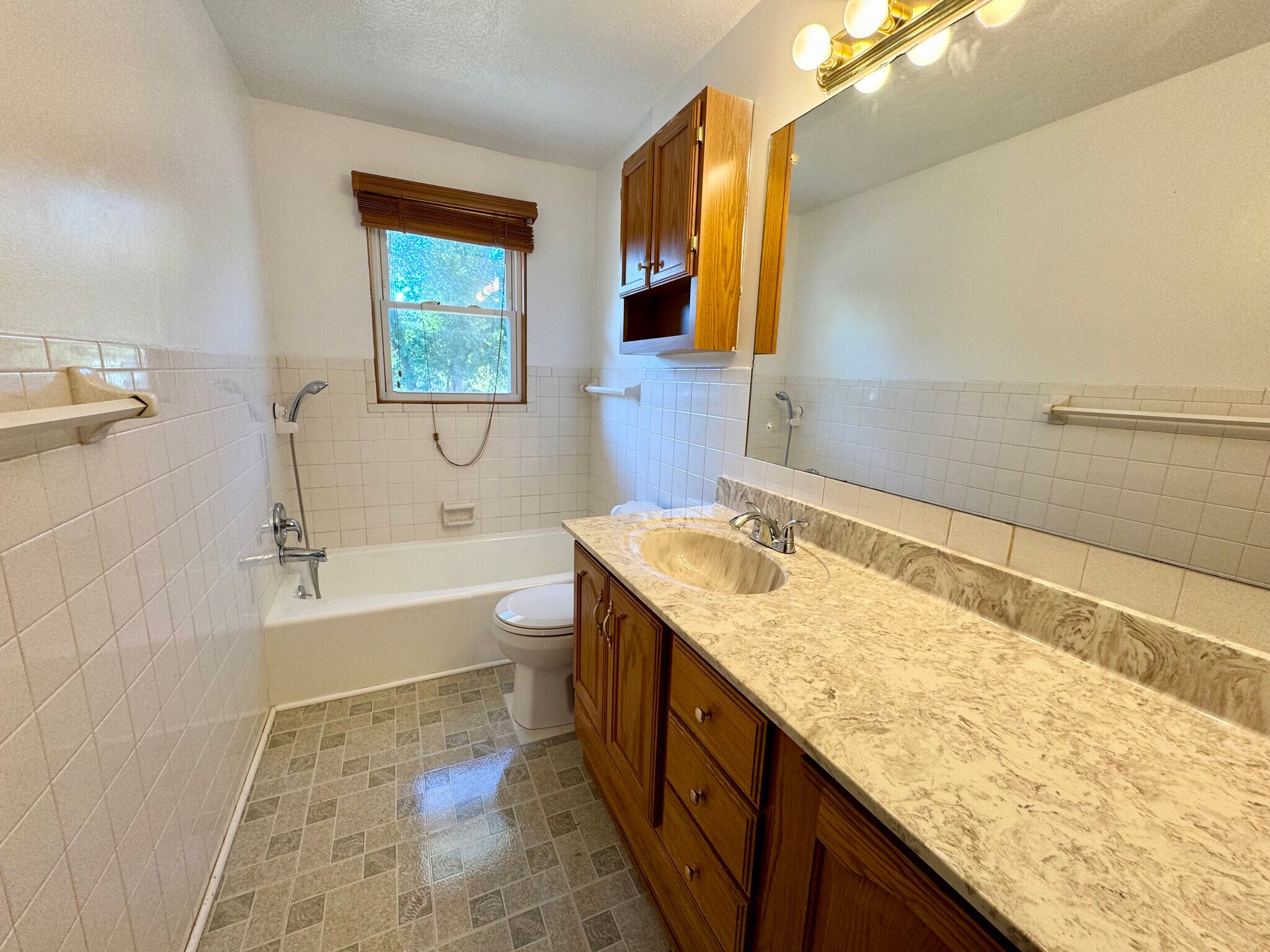 Building Photo - 4646 13th St NW