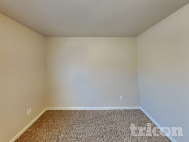 Building Photo - 37 Longleaf Cir