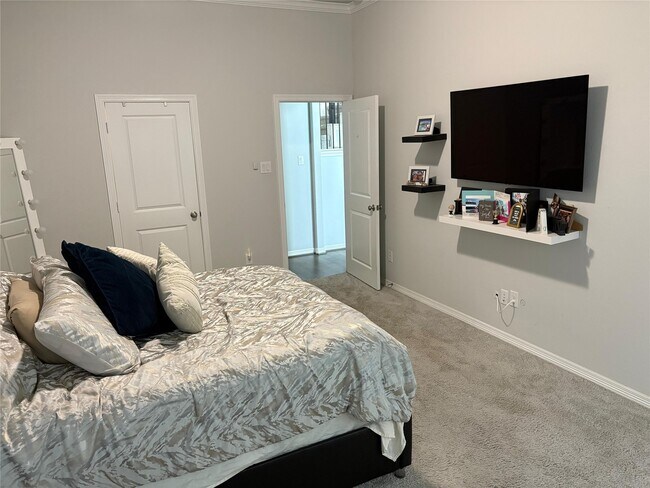 Building Photo - 3630 Windward Canyon Dr