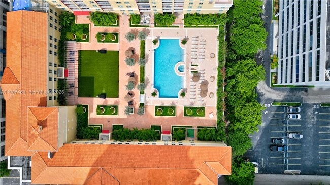 Building Photo - 7350 SW 89th St