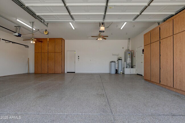 Building Photo - 2222 W Morse Ct