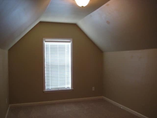 Building Photo - 3110 Overhill Ct