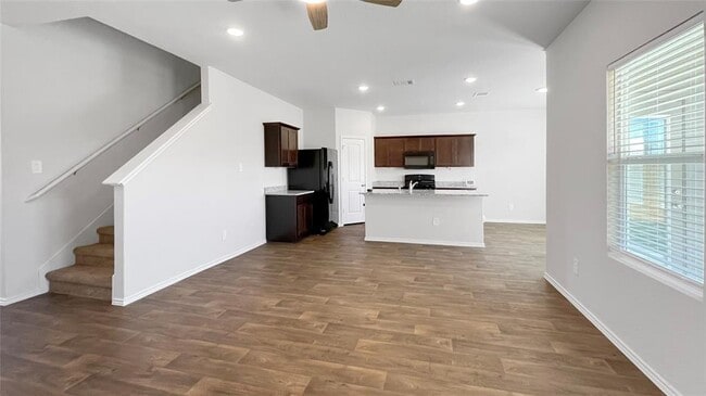 Building Photo - 112 Skipping Stone Ln