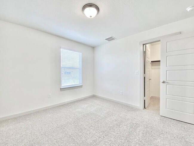 Building Photo - 1837 Bonham Ln