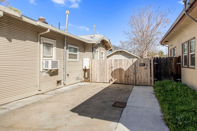 Building Photo - 1739 Monte Diablo Ave