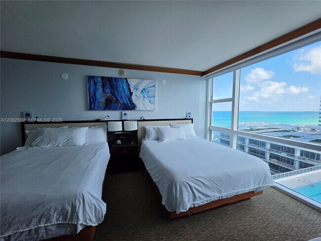 Building Photo - 6801 Collins Ave