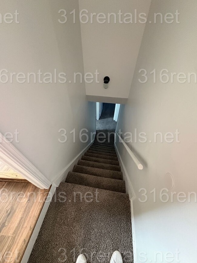 Building Photo - 6446 Mabel St