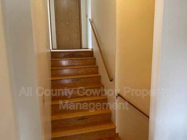 Building Photo - 3307 Hynds Blvd