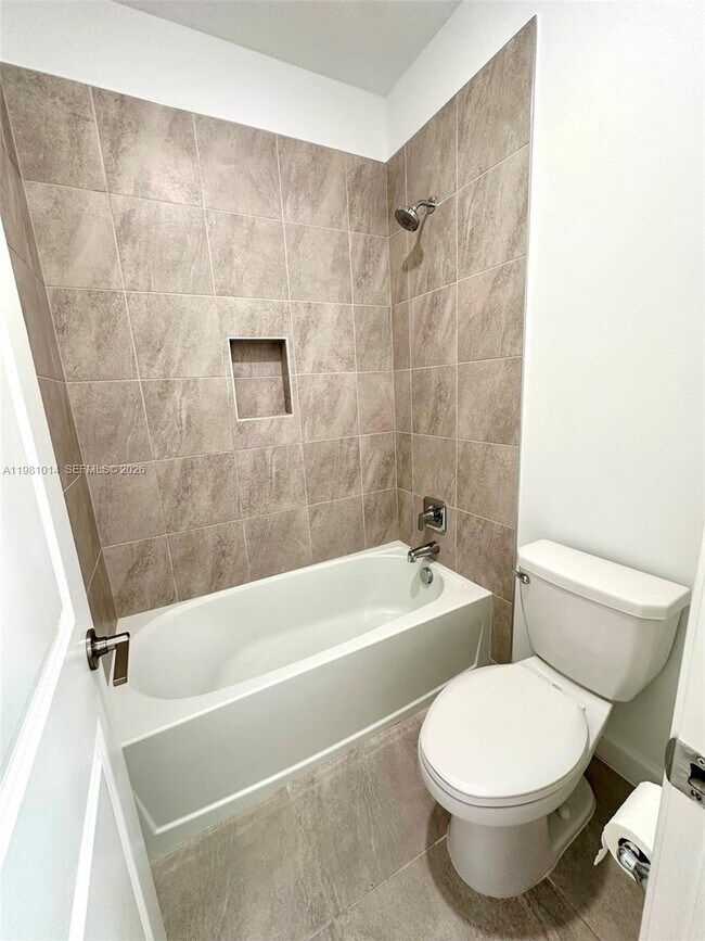 Building Photo - 3265 Dunning Dr