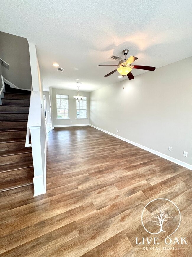 Building Photo - 125 Governors Blvd