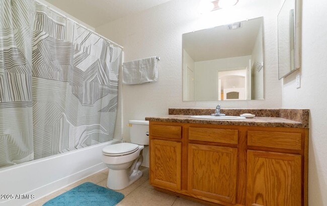 Building Photo - 37718 W Wedgewood Ave