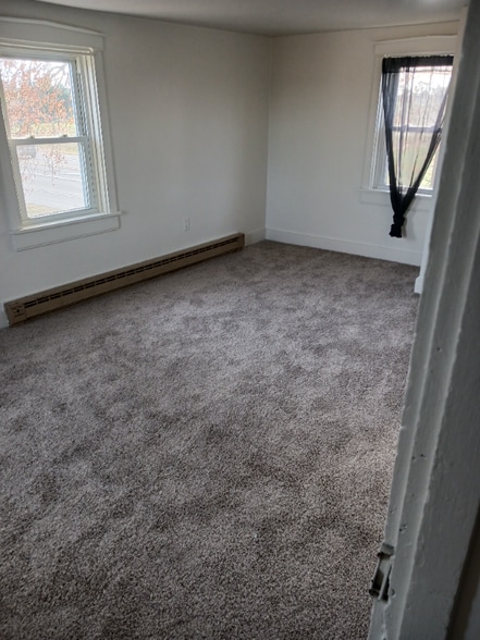 Building Photo - 35 Hartman Bridge Rd