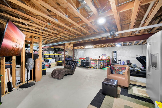 Building Photo - 1031 Ravendale Ct