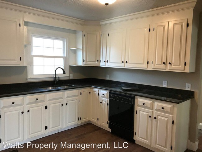 Building Photo - 4 br, 3 bath House - 245 Woodrow Lane