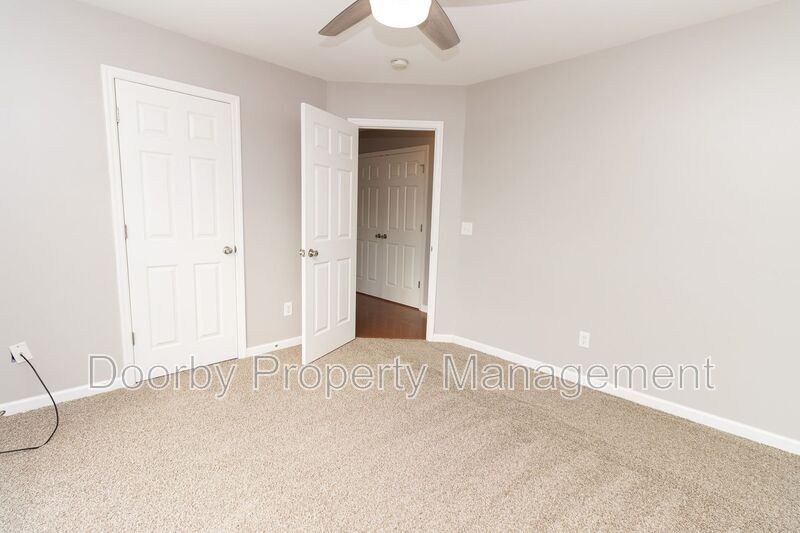 Building Photo - 5755 Caney Ridge Cir