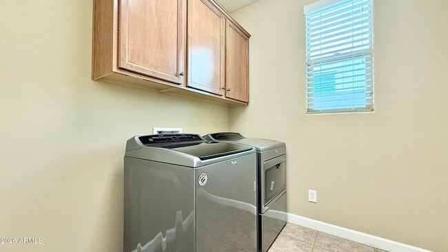 Building Photo - 21868 S 220th Pl