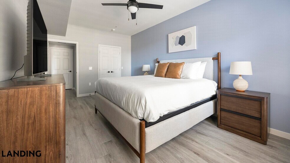 Building Photo - 901 Colorado Blvd