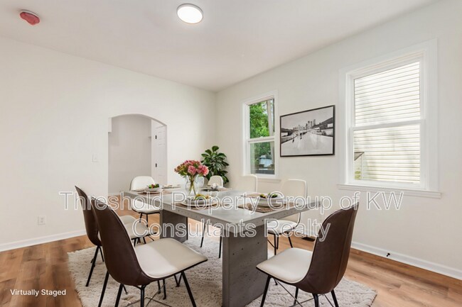 Building Photo - 865 Old Leonard Ave