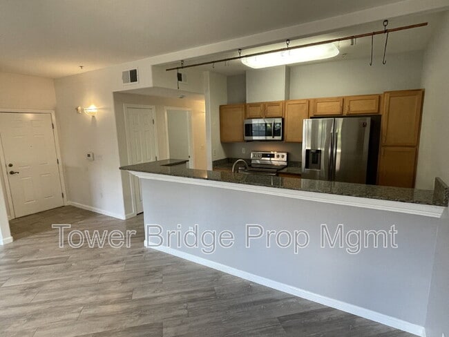 Building Photo - 4200 E Commerce Way