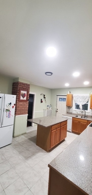 Building Photo - 44 Clark St