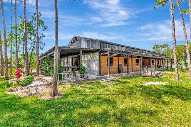 Building Photo - 5446 Reynolds Rd