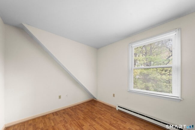 Building Photo - 209 Pne Ln Ext