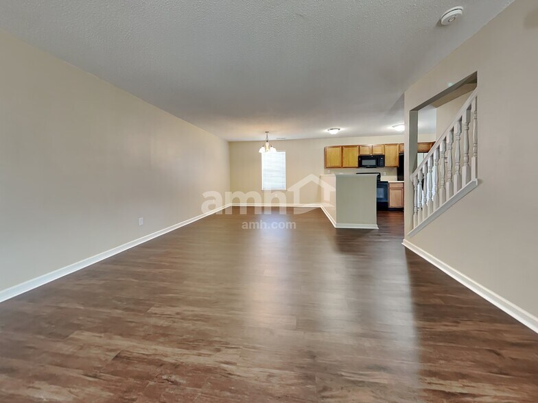 Building Photo - 656 Rocky Meadow Dr