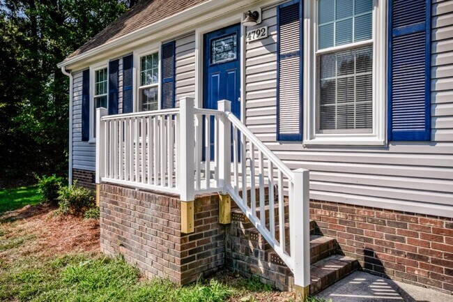 Building Photo - 4792 NC-73