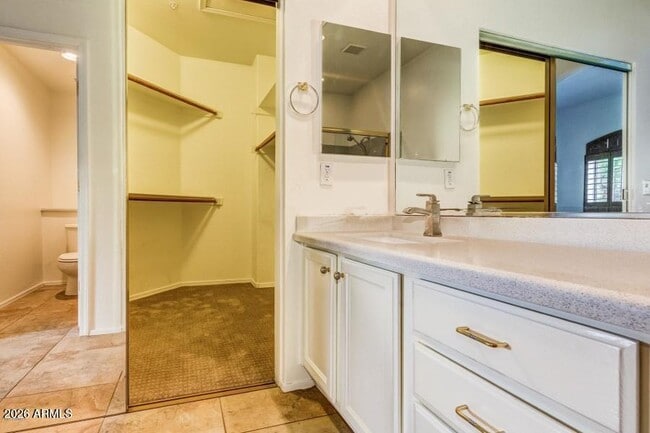 Building Photo - 8180 E Shea Blvd