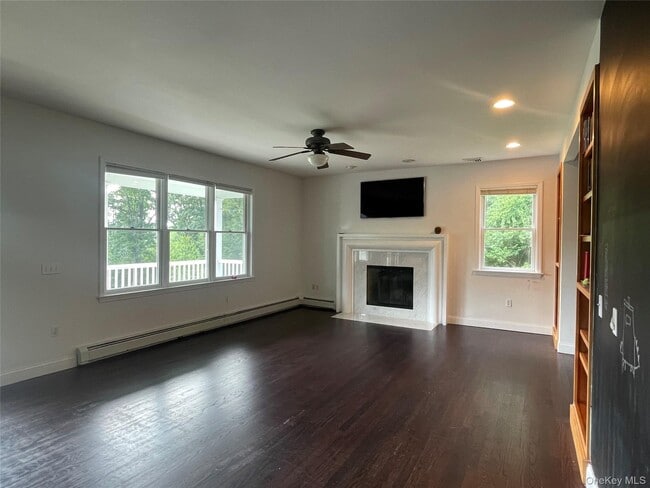 Building Photo - 14 Ledge Rock Ct