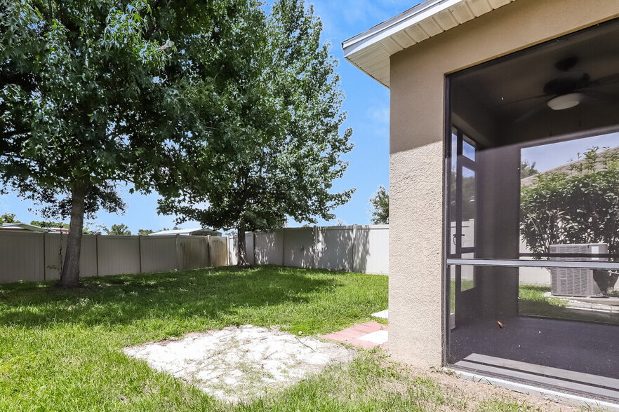 Building Photo - 10525 Summer Azure Dr