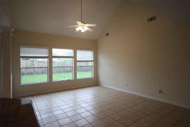 Building Photo - 7031 Thistlewood Park Ct