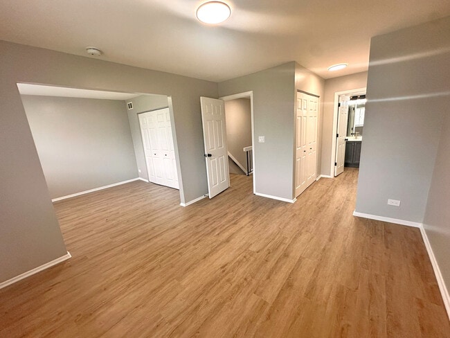 Building Photo - 940 Sandpiper Ct