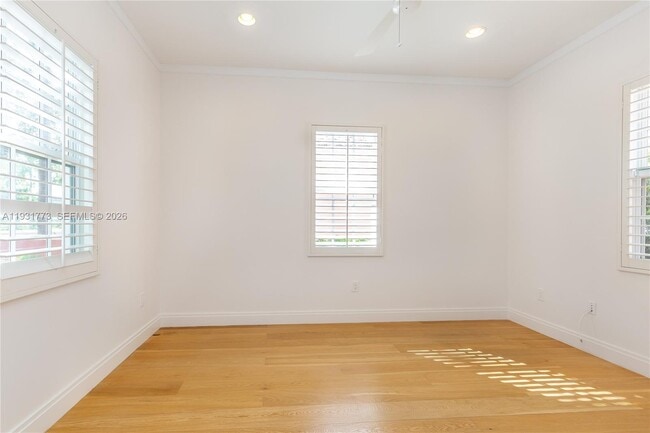 Building Photo - 510 Loretto Ave