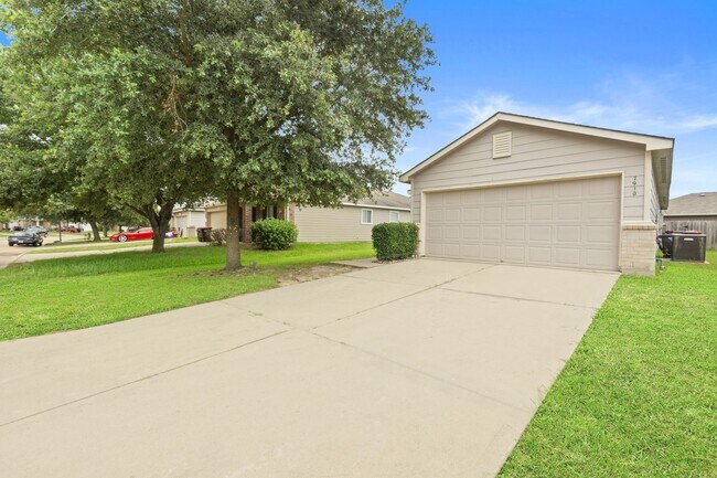 Building Photo - 7910 Buffalo View Ln