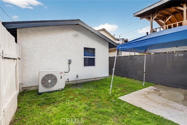 Building Photo - 2115 W 29th St