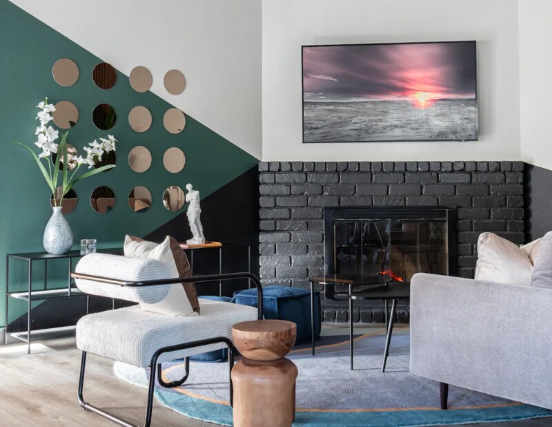 Building Photo - 7804 Sparkle Ave