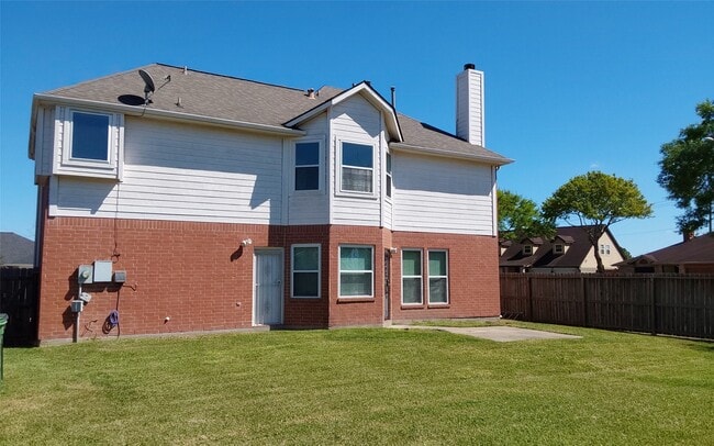 Building Photo - 13726 Rocky Bluff Dr