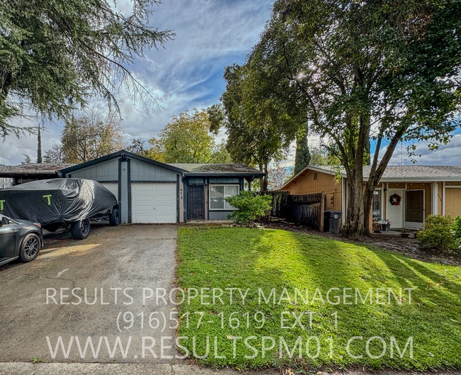 Building Photo - Cozy Citrus Heights Duplex