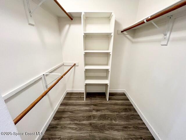 Building Photo - 102 Riverside Dr