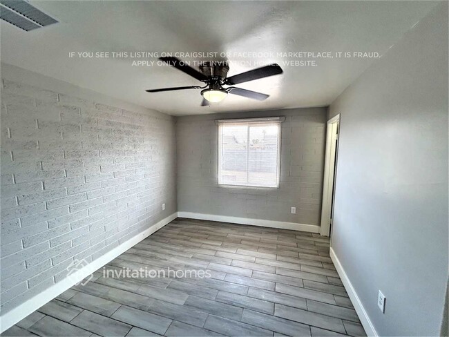 Building Photo - 4309 N 72nd Ln