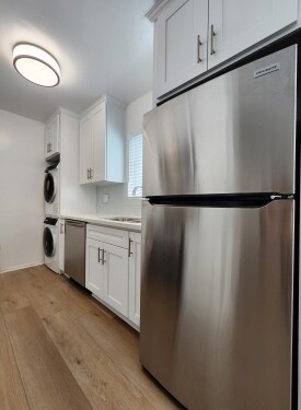 Interior Photo - 1873 Veteran Ave