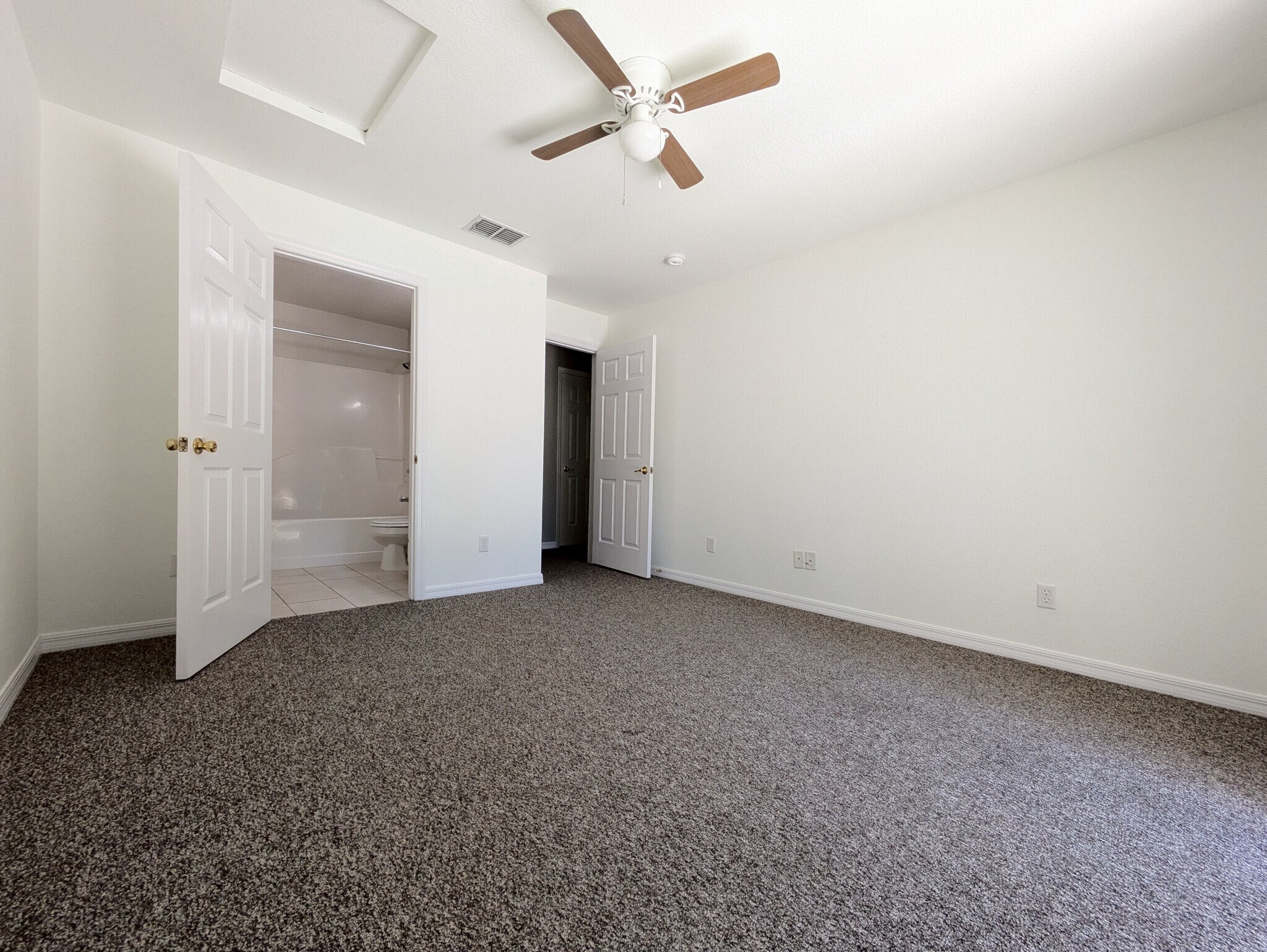Primary Bedroom - 1151 N Lion Cub Pt